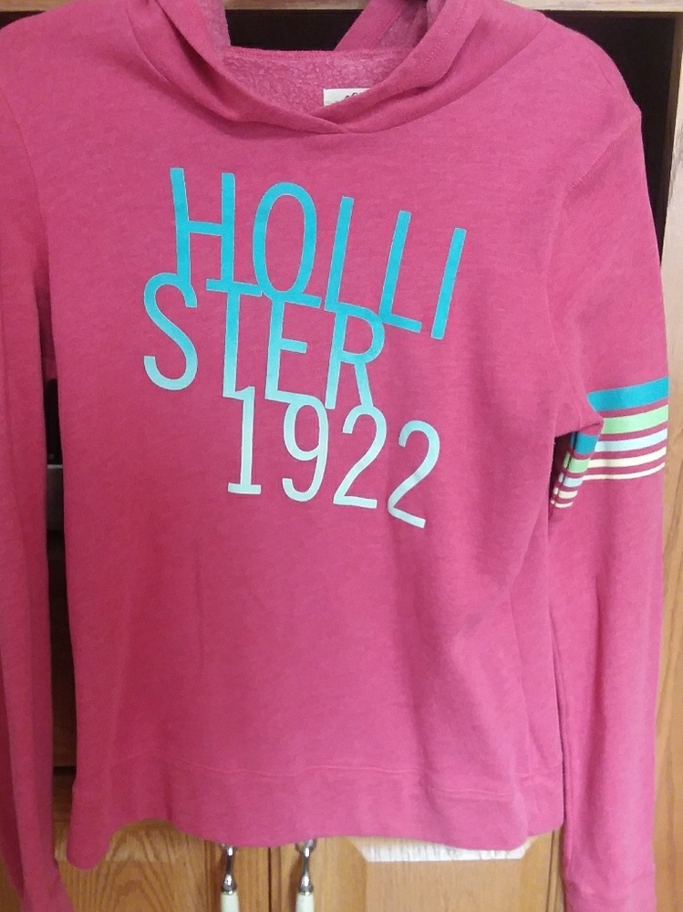 Hollister sweatshirt